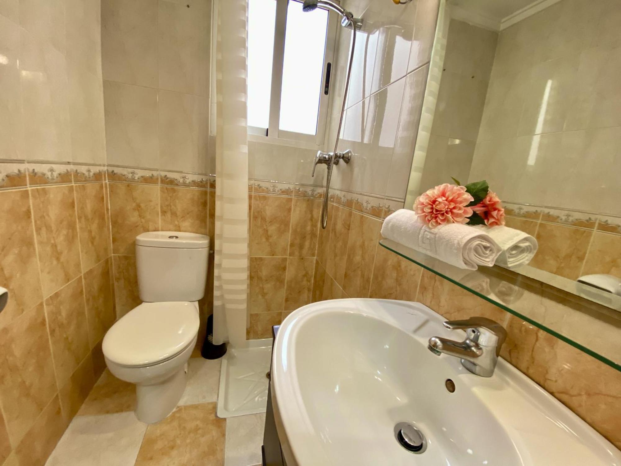 Rambla Home By Gloove Alicante Buitenkant foto